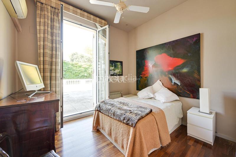 Foto 0b8fbc28-1180-4ec8-b4e8-49e7d8da86a1. House with heating parking pool in Califòrnia-Santa Madrona Masnou (El)