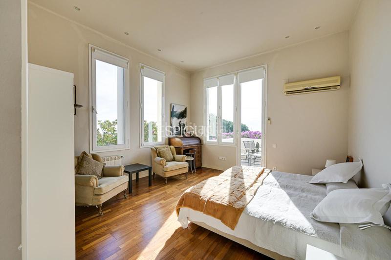 Foto 23c2d18e-9368-4731-b5a5-819aa6b8fb3e. House with heating parking pool in Califòrnia-Santa Madrona Masnou (El)