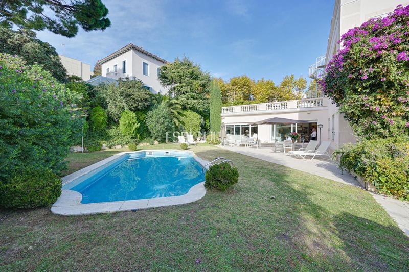 Foto b08df297-2918-48b3-a001-c9c9188db876. House with heating parking pool in Califòrnia-Santa Madrona Masnou (El)