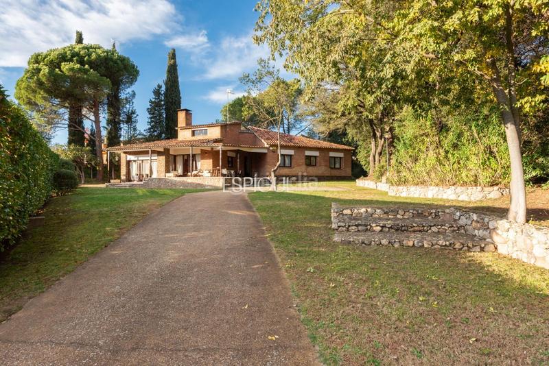 Foto d1a9e725-c9a3-40f8-b883-b45662455bc9. Maison avec chauffage parking piscine dans Santa Maria de Palautordera