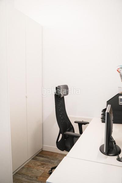 Foto 8bafab05-3da6-4855-bad1-40404ef8fb81. Maison avec chauffage parking piscine dans Centre Mataró