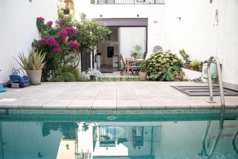 Foto a7487772-deb0-4057-b242-621e5cc98f8d. Maison avec chauffage parking piscine dans Centre Mataró