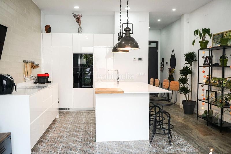 Foto fbfba9bd-b478-4029-b361-9de3c607db14. Maison avec chauffage parking piscine dans Centre Mataró