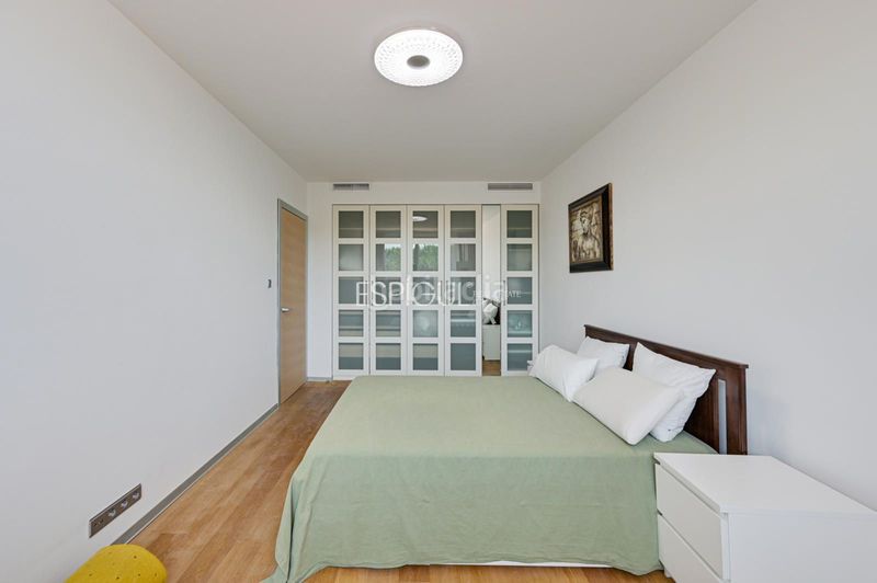 Foto df0ac3fc-5b8f-4413-88ff-4745b52bca1e. Miete haus mit heizung parking pool in Cabrils