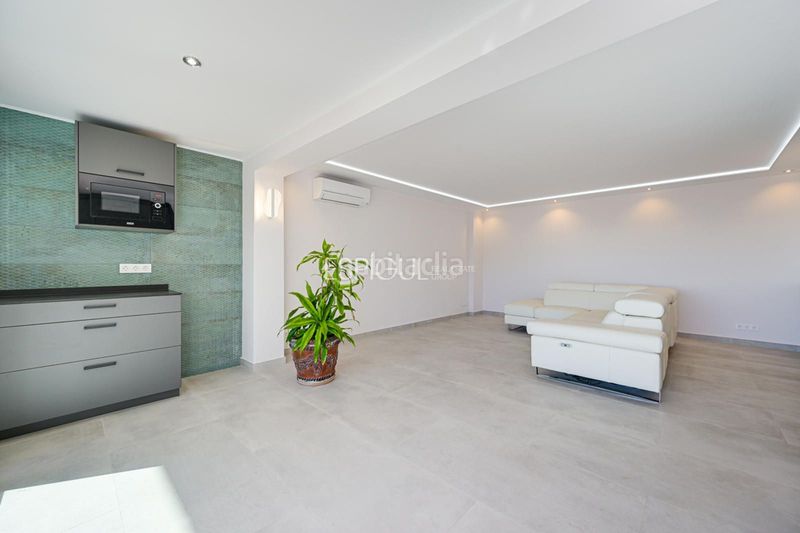 Foto 10f99dc9-9bcb-4aa0-9647-552cc3e5417c. Casa amb calefacció aparcament piscina a Santa Susanna