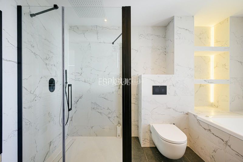 Foto c60ef62c-a929-46d0-952b-9ead76260882. Casa amb calefacció aparcament piscina a Santa Susanna