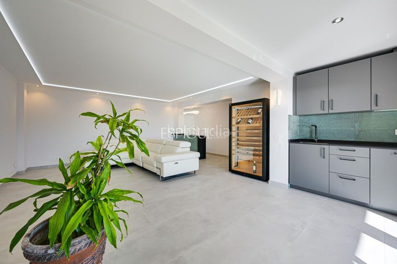 Foto d00e6c04-8d2a-4485-ab5b-87001ef43a14. Casa amb calefacció aparcament piscina a Santa Susanna