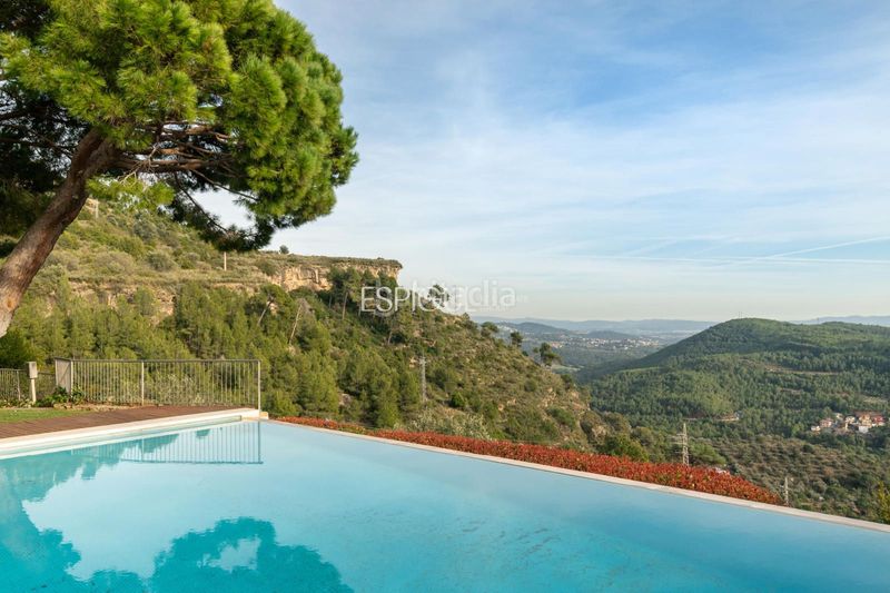 Foto a03a66d6-7785-4be7-aaa3-5d1d5c1b34c3. Casa amb calefacció aparcament piscina a Sant Feliu de Codines