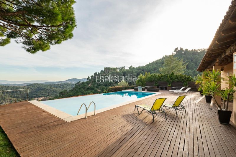Foto abce6f12-c2e3-43c0-ae8e-5bf93ff126b9. Casa amb calefacció aparcament piscina a Sant Feliu de Codines