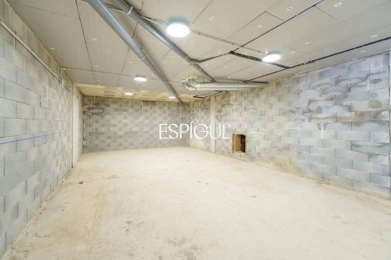 Foto 419a0c84-cfca-45be-8262-de6fba7fc4fd. Casa amb calefacció aparcament piscina a Premià de Dalt