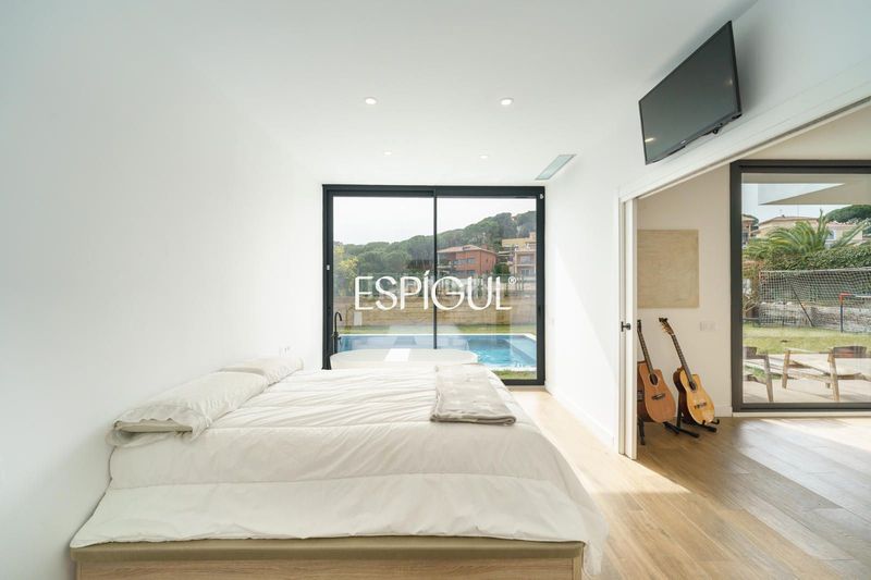 Foto 7e9cf578-b2bb-4420-ae64-a3b47ddcaea7. Casa amb calefacció aparcament piscina a Premià de Dalt