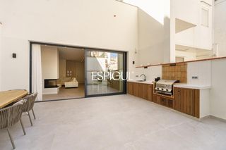 Maison jumelée  Amadeu. Exclusiva casa de lujo con piscina y spa en el corazón de calell