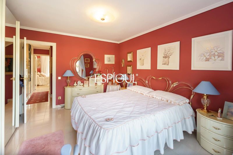 Foto 23ff00c9-4876-449c-abf7-6b71ecdc3b5e. Casa adossada amb calefacció aparcament piscina a Tiana