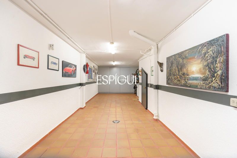 Foto 283e9976-ab8c-4c8d-b42c-380138a708f7. Casa adossada amb calefacció aparcament piscina a Tiana