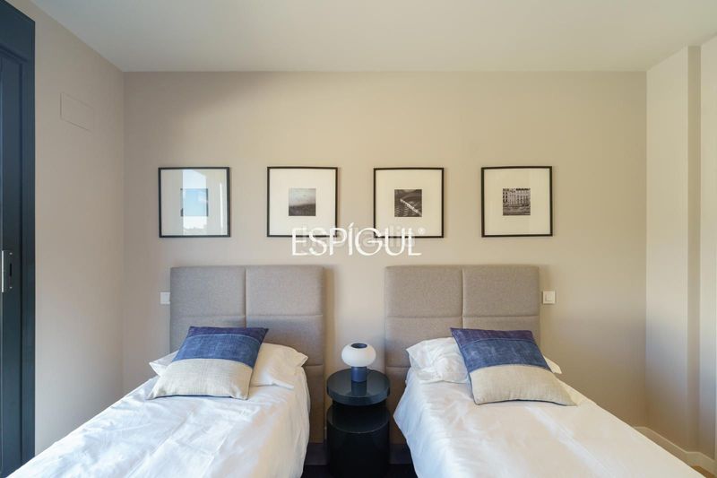 Foto fb5ab7db-3857-4d05-bdb9-8e670d67cc53. Àtic amb calefacció aparcament piscina a Montgat