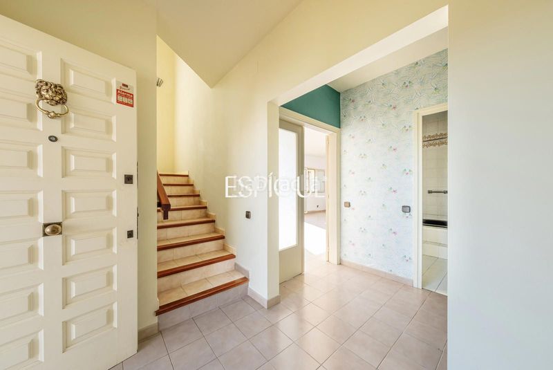 Foto d55a5264-de27-43b3-86e8-4c45fddaed54. Casa amb calefacció aparcament a Alella