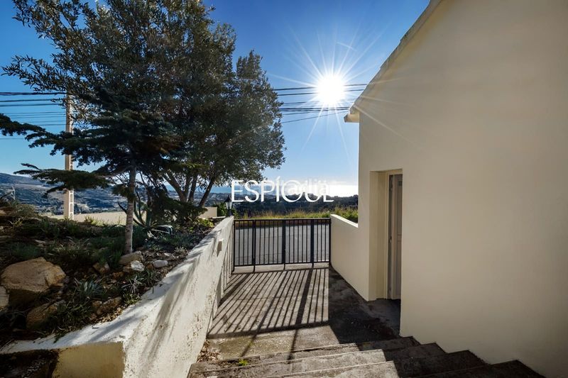 Foto f2cf234f-1db6-4a95-bba5-59a24525f4a6. Casa amb calefacció aparcament a Alella