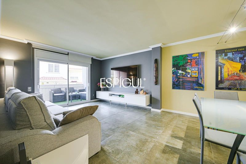 Foto 8b962ed9-f79d-4d3b-a4a7-cf0f72b6331c. Pis amb calefacció aparcament a Centre Sant Andreu de Llavaneres