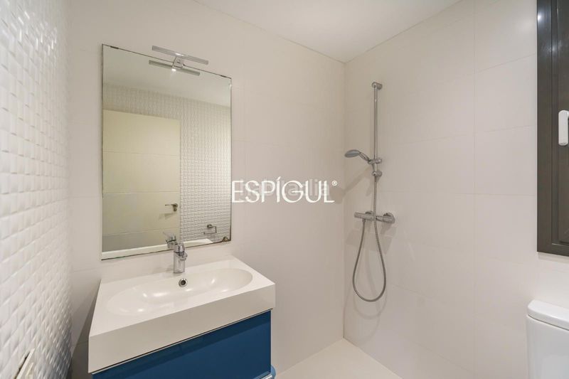 Foto 9d7e5a49-e25e-4620-a2b9-af3ede367b59. Casa amb calefacció aparcament piscina a Teià