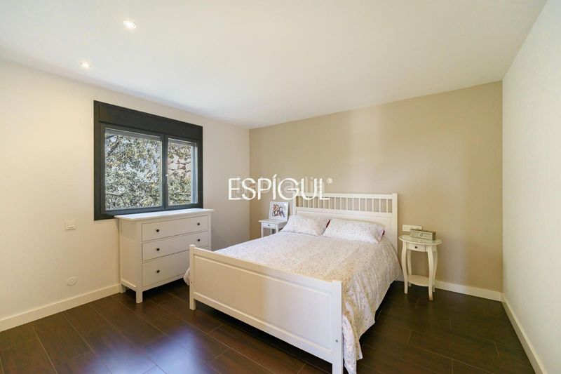 Foto f23ea75a-5556-46dd-8bdd-159ce03422cb. Casa amb calefacció aparcament piscina a Teià