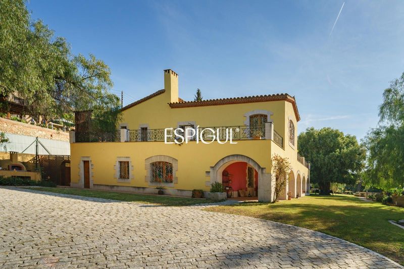 Foto 005647c3-3089-4e9a-a4cf-8643d077c455. Casa amb calefacció aparcament piscina a Cabrera de Mar