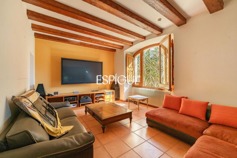 Foto 0af0463e-ad35-4cec-b718-b24fc5383615. Casa amb calefacció aparcament piscina a Cabrera de Mar