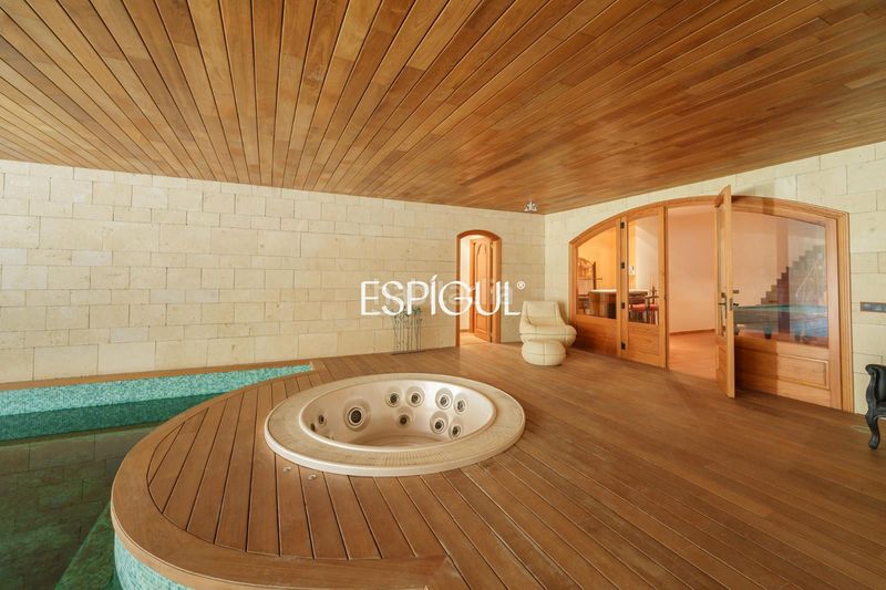 Foto b8673756-fa7a-4f00-9534-e4b264a9ec13. Casa amb calefacció aparcament piscina a Cabrera de Mar