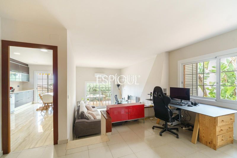 Foto 9e2664cf-c134-48ce-a7e5-9f8effd56887. Casa adossada amb calefacció aparcament piscina a Teià