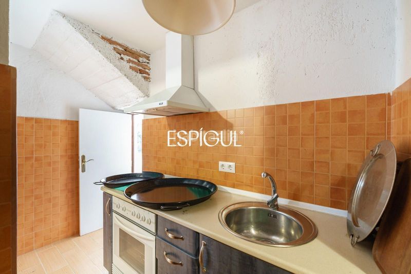 Foto bc7706ef-a47d-4647-b877-aaaeb34e66a4. Casa adossada amb calefacció aparcament piscina a Teià