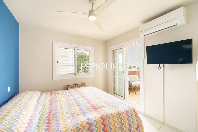 Foto eb975724-17db-453a-8fa0-84716b9cd259. Casa adossada amb calefacció aparcament piscina a Teià