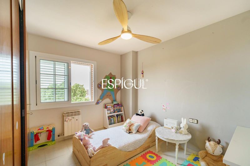 Foto fed83b68-0f24-4102-8eed-7f73e284a18f. Casa adossada amb calefacció aparcament piscina a Teià