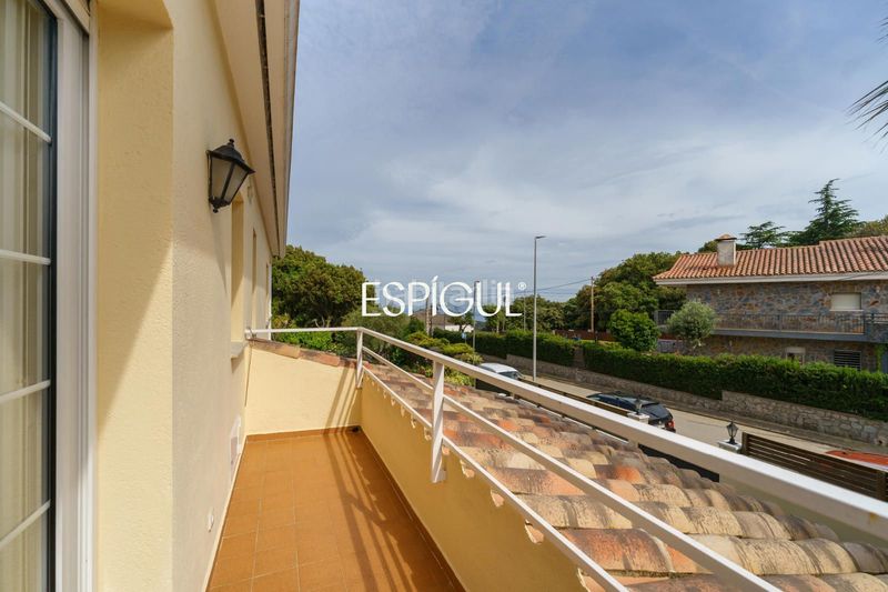 Foto 5adf7ea3-2641-4998-9cba-5c425a9e8604. Haus mit heizung parking pool in Canyamars Dosrius
