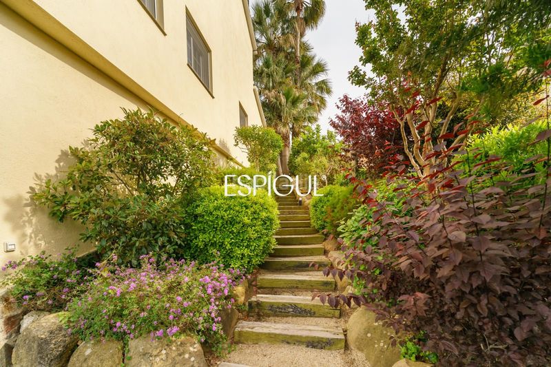 Foto f9790b17-e0a0-4721-a841-4d0a353990de. Haus mit heizung parking pool in Canyamars Dosrius