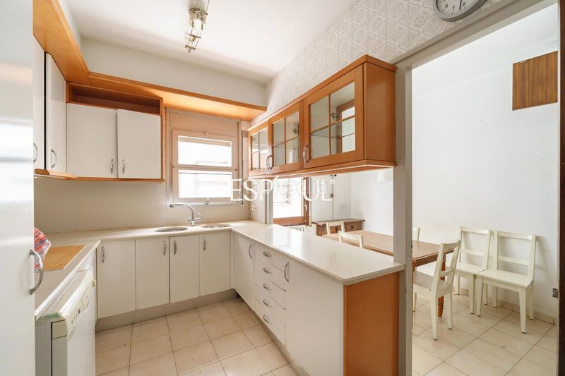 Foto 03c598af-9303-4329-9221-38bf888464c6. Duplex con riscaldamento in Alella