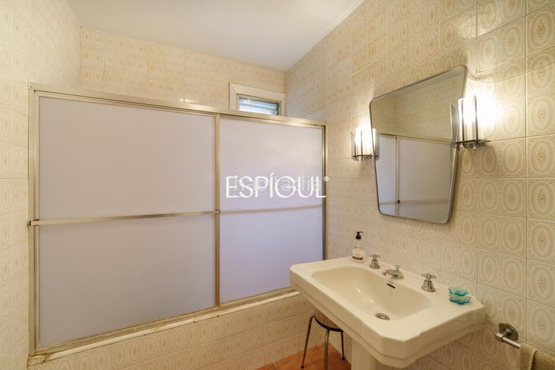 Foto 48fd8776-220d-4904-a739-6f8ae3539dca. Casa amb calefacció aparcament a Alella