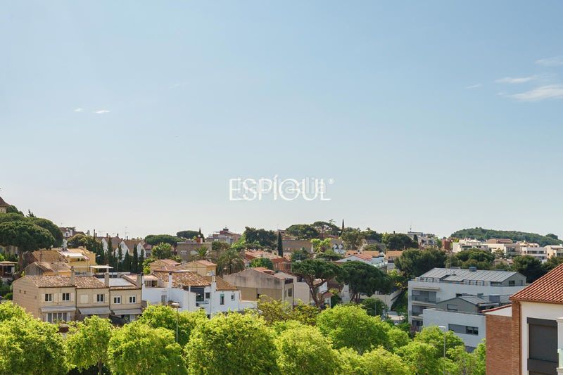 Foto c6d08538-ae61-4224-a731-e0f34d986f28. Dúplex amb calefacció aparcament piscina a Tiana