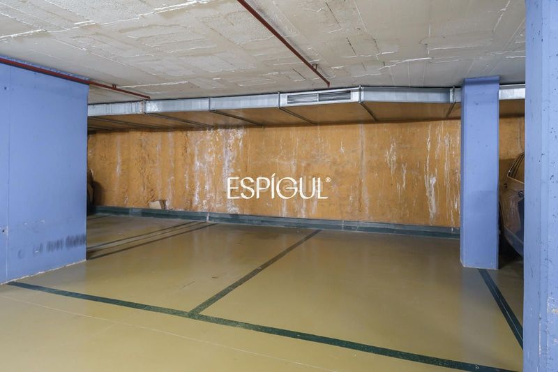 Foto 776b4f01-ea7b-4b50-a8b3-5721d0cb0752. Lloguer pis amb calefacció aparcament piscina a Barri de les Corts Barcelona