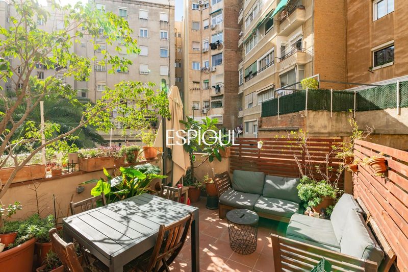 Foto c76d2452-e72e-44e6-a65c-68829618a15b. Pis amb calefacció a Sagrada Família Barcelona