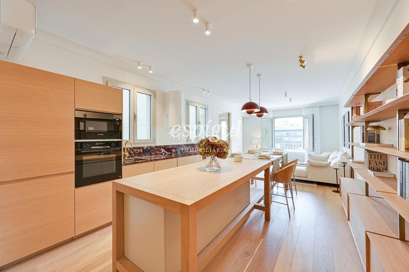 Foto fb00e6ec-8bc8-4ac4-8788-0792c66c3fc8. Flat with heating in Barri de les Corts Barcelona