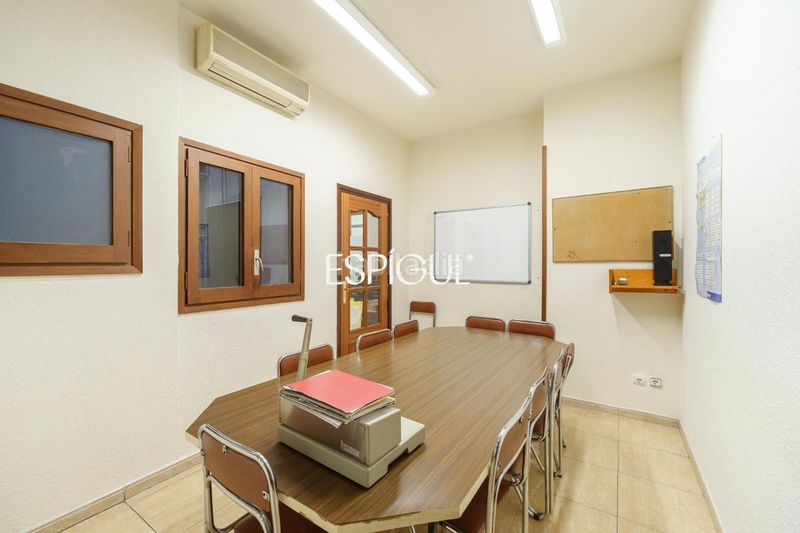 Foto 4653a80c-c8f9-4bfe-85f2-0ef5bbe3332e. Pis a Dreta de l´Eixample Barcelona