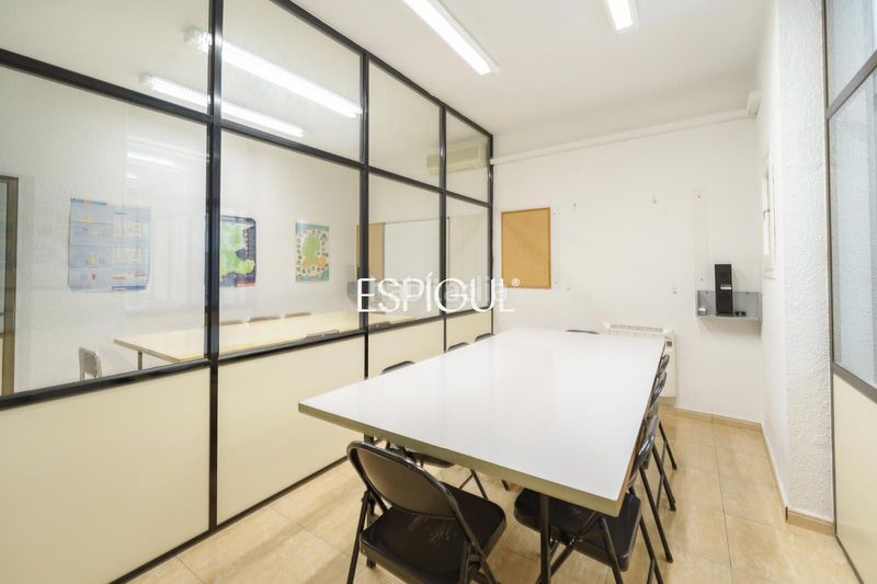 Foto e50d6362-43d0-4415-8b4c-fea62af663d4. Pis a Dreta de l´Eixample Barcelona