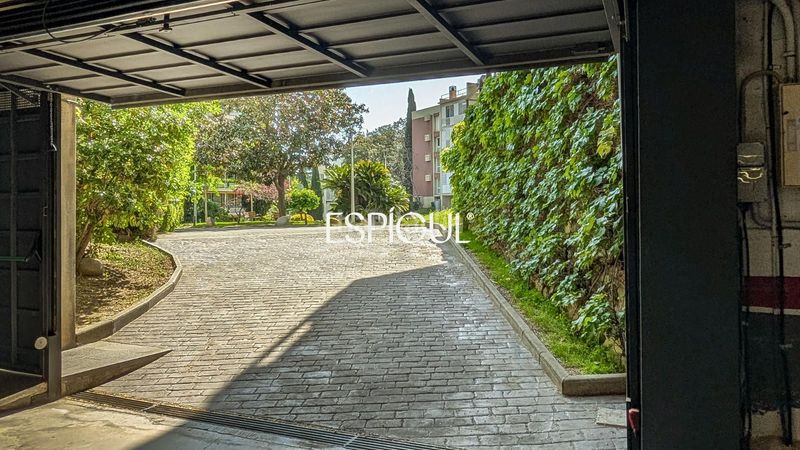 Foto c280cf30-9a90-4e3f-86ce-49ec79b7e714. Pis amb calefacció aparcament piscina a Pedralbes Barcelona