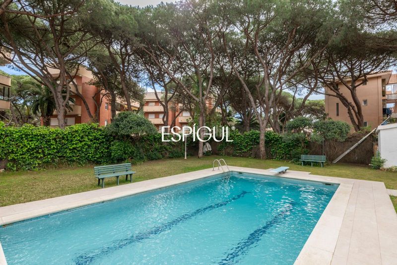 Foto c6de050b-ea93-4557-a8b6-8a9f649ff744. Casa espectacular chalet en gavá en Gava Mar Gavà
