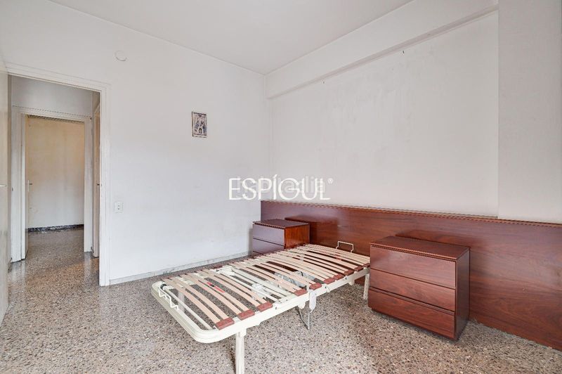 Foto 36e2f618-5204-4eed-8b2d-5b8dfce09fa2. Pis amb calefacció aparcament a La Bordeta Barcelona