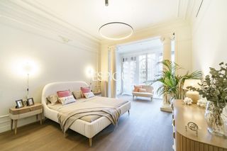 Appartamento  Carrer de casp. Espectacular piso en finca regia modernista en casp, junto a pas