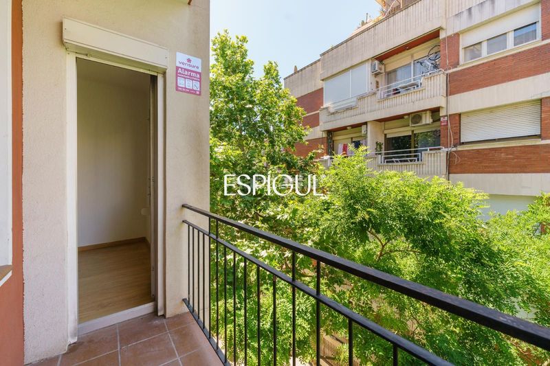 Foto 0be5964e-4bc6-44a5-a52a-04709d3476c5. Pis a Font de la Guatlla Barcelona