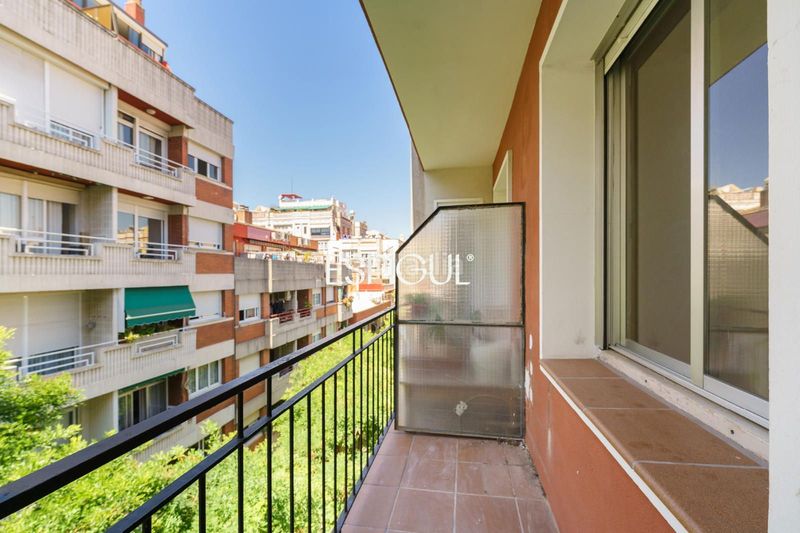 Foto a91f0b84-4435-416c-8284-007dbe8ed081. Pis a Font de la Guatlla Barcelona