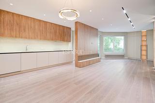 Pis  Del bruc. Exclusivo piso en venta en calle bruc, barcelona