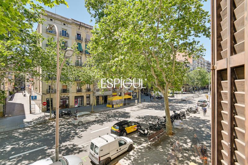 Foto 2b0e8104-64ae-4e92-987c-5e1bb0b4fba6. Pis amb calefacció a Sant Antoni Barcelona