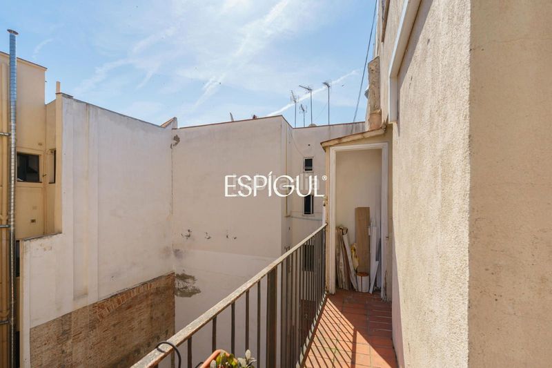 Foto a3c6dcf2-58c5-4f5d-b80c-f01928f72da2. Pis amb calefacció a Raval Barcelona
